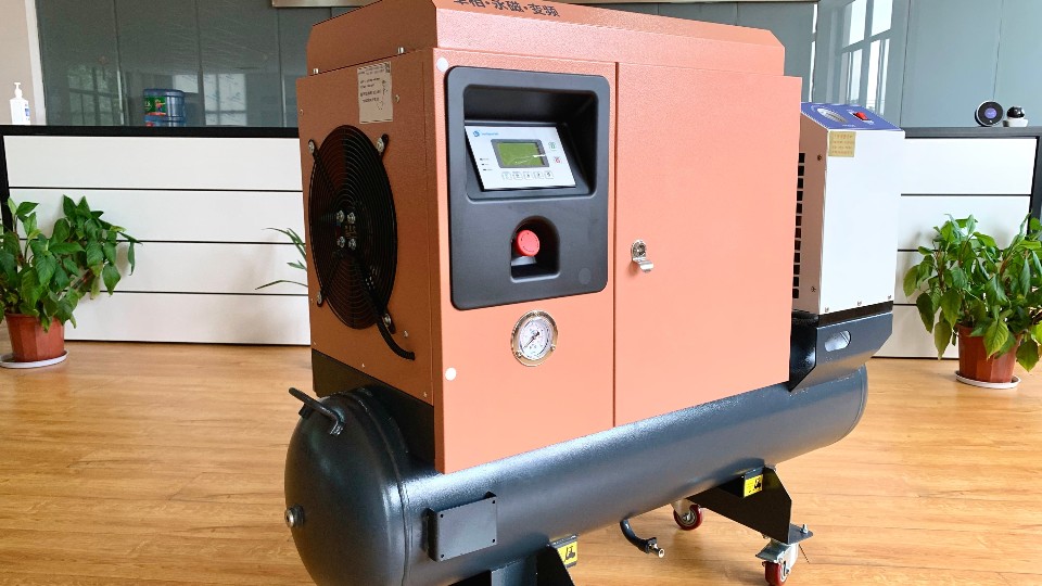 如何保持空壓機(jī)永磁電機(jī)正常工作，不退磁不燒毀？