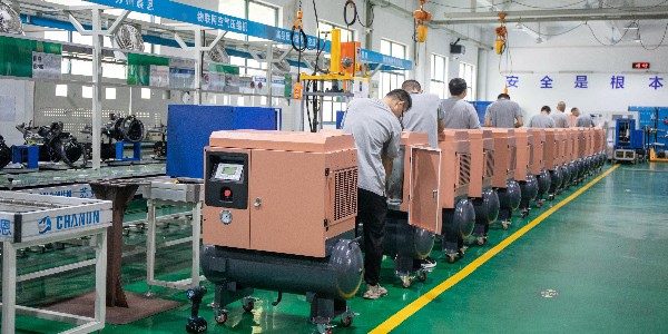 螺桿空壓機(jī)使用壽命受哪些方面影響？